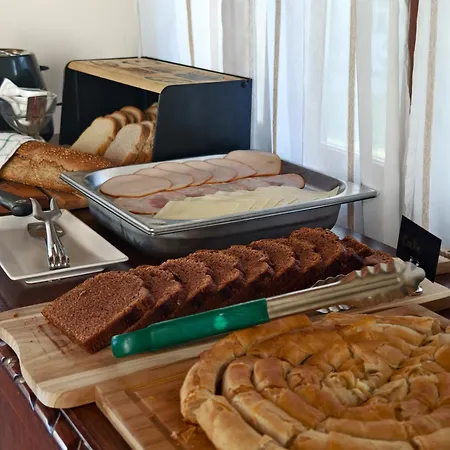Aparthotel Valentino Corfu 3*